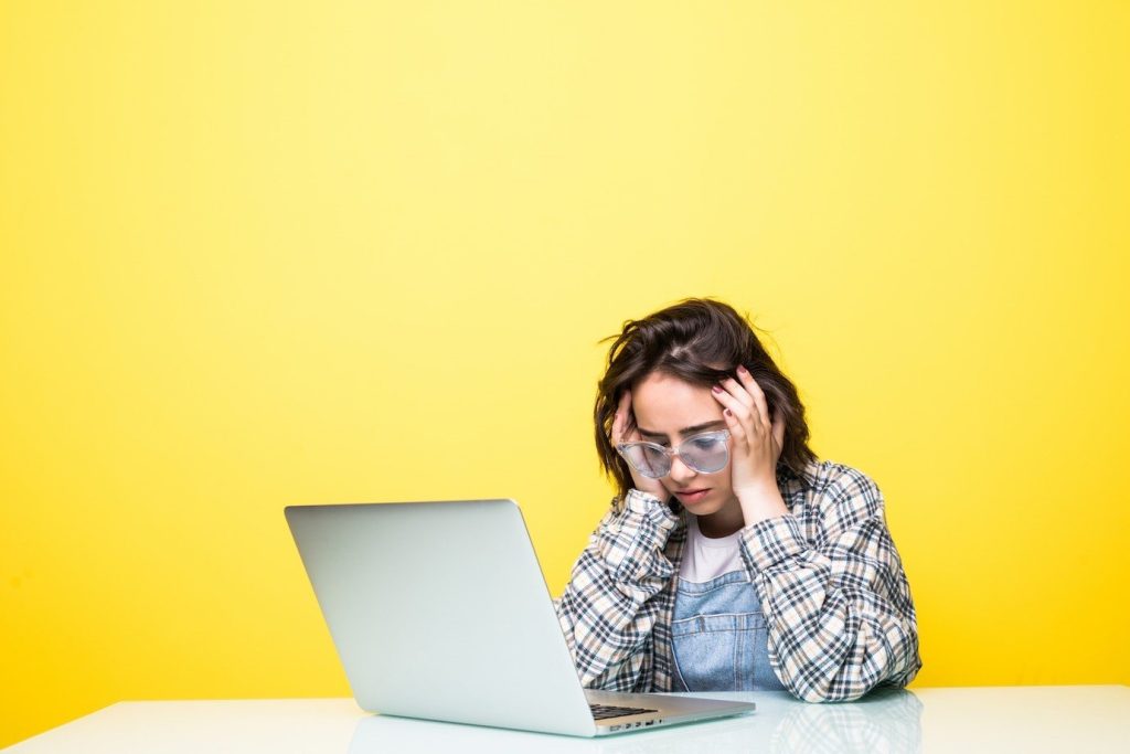 dampak plagiat artikel: ancaman copyright dan ranah hukum